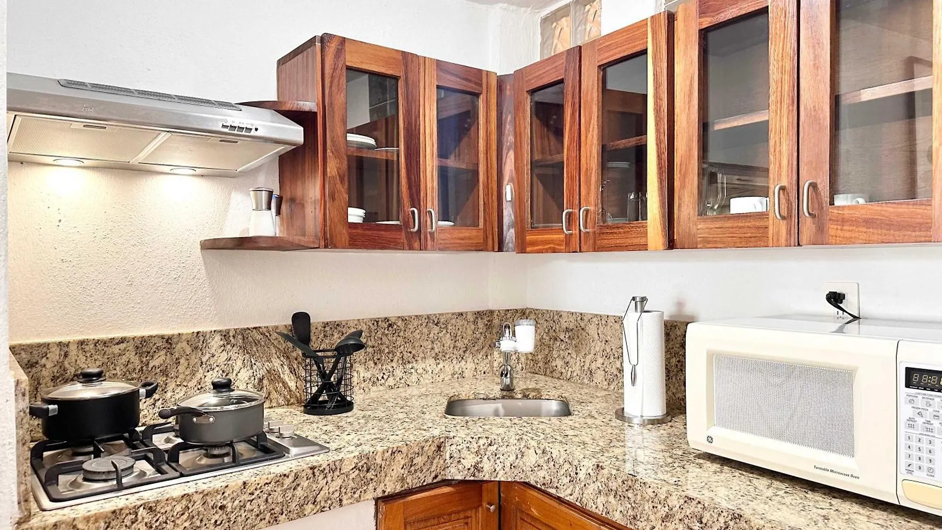 Stylish 1Br Suite - 1 Block Away From The Beach Puerto Vallarta 0*,